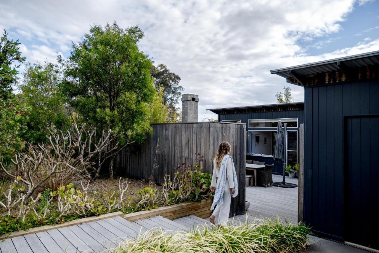 Wild And Seek At Mollymook Beach Villa Narrawallee Exterior photo